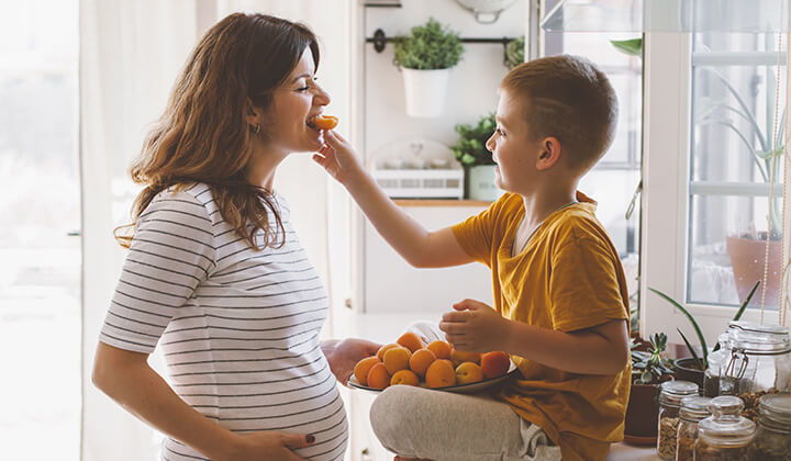 Vitamin-C-Mangel und Schwangerschaft 